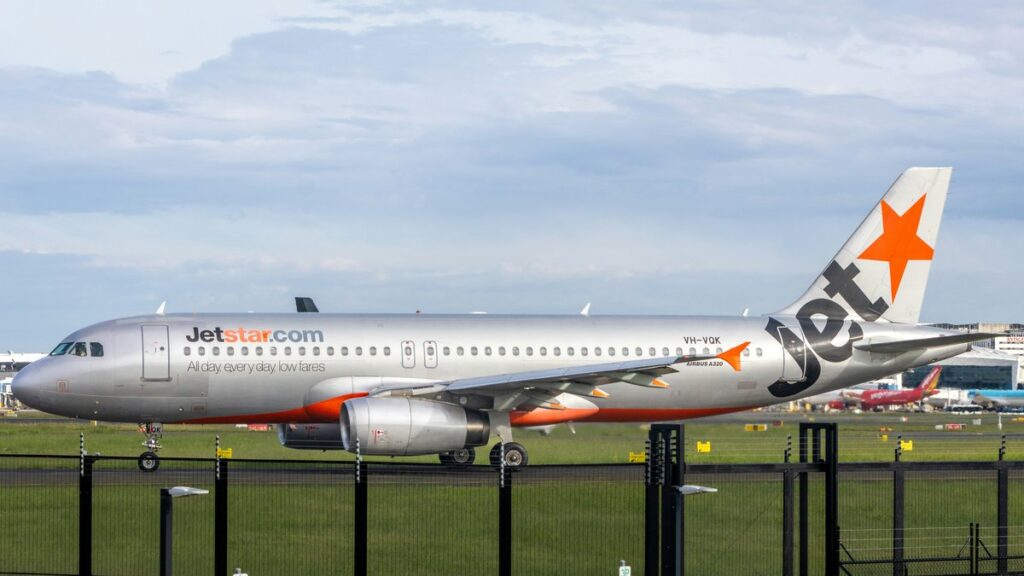 駐機するLCC（格安航空会社）の機材